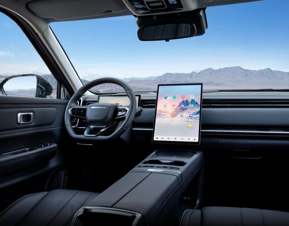 Jaecoo 7 Cockpit mit 14,8-Zoll-Touchscreen