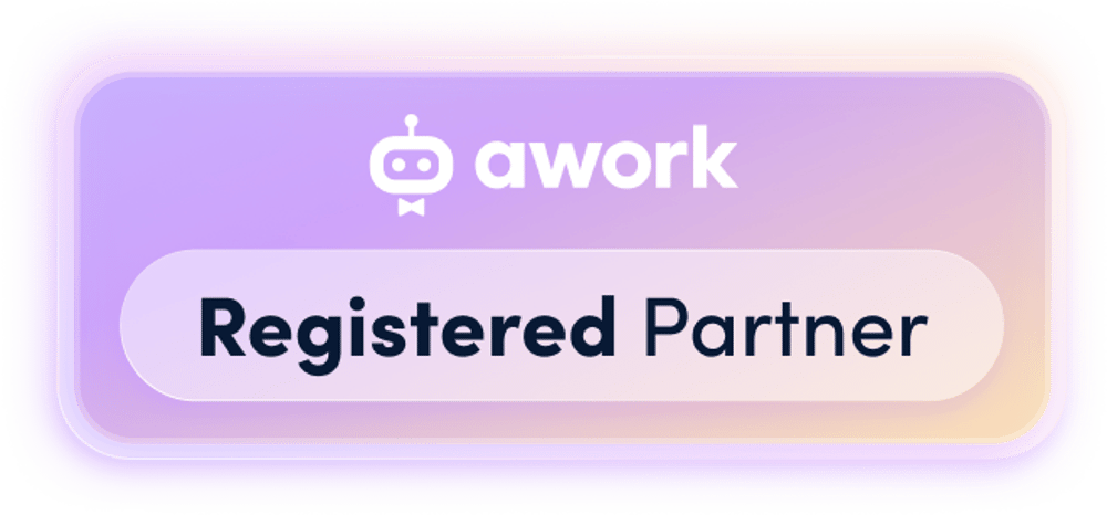 Lila Abzeichen mit weißem "awork"-Logo und Roboter-Symbol, darunter "Registered Partner".