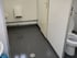 AKD Gebäudereinigung in Darmstadt bei der professionellen Containerreinigung von Büro- und Baucontainern