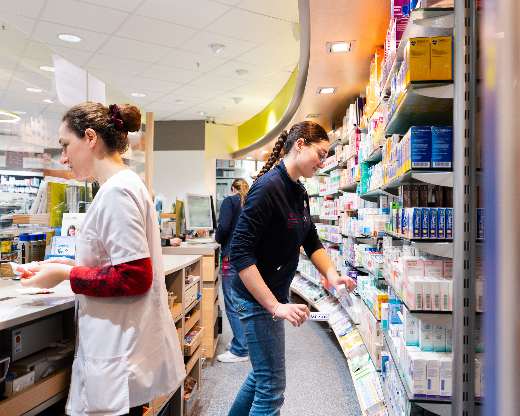 Case Apotheke im Rheincenter
