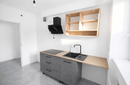 Einziehen oder investieren – 2 Zimmer mit Wintergarten & Stellplatz