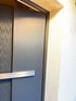 Moderne neue Aluminiumtüre