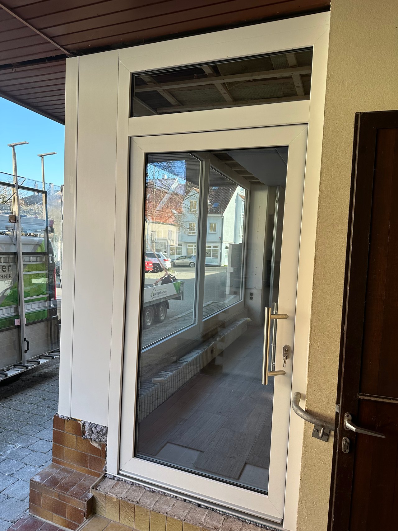 Ladenfront-Sanierung: Von der Bäckerei zum E-Kiosk – Vorschaubild 5