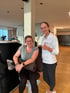 Patientin Jessica beim medizinischen Rückentraining mit LANDphysio-Physiotherapeutin Verena im Gesundheitsstudio Lauchdorf, Ostallgäu