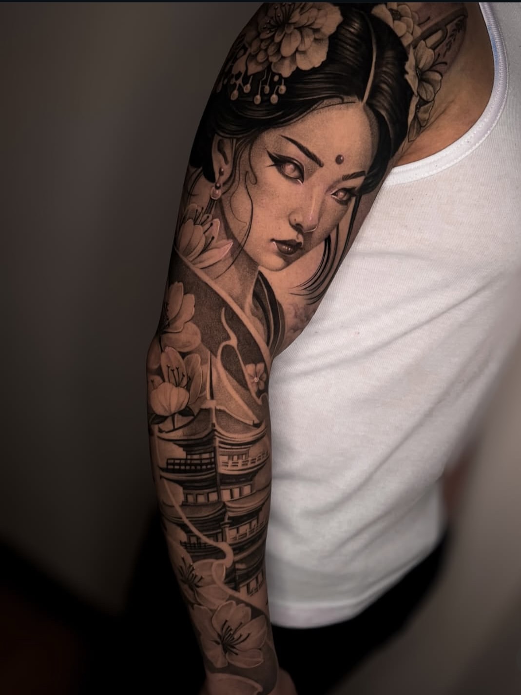 🔥 Kunst, Präzision & echte Handarbeit 🔥Unser Artist Sebastian hat hier einen beeindruckenden j.jpg