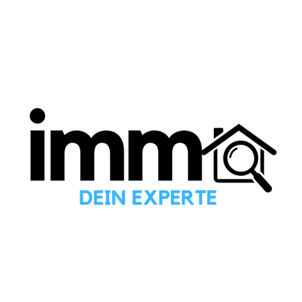 Schwarzes Logo "immto" mit einem Haus und Lupe als "o", darunter blauer Text "DEIN EXPERTE".