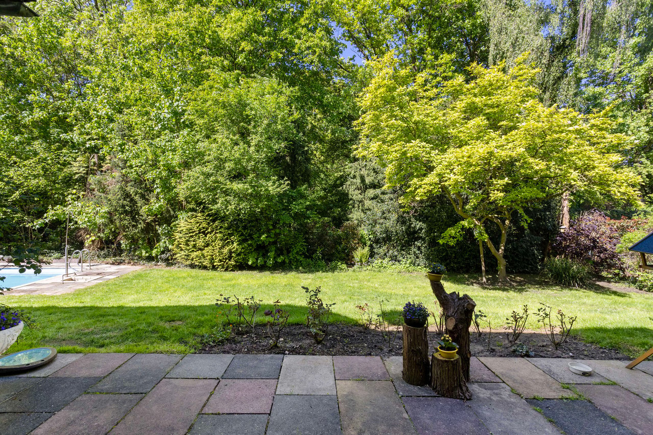 Garten mit Terrasse