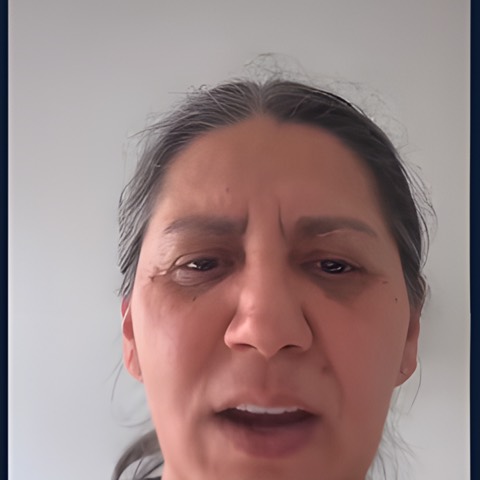 Mia, 50