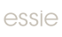Essie-Logo mit dem Wort „essie“ in hellgrauen Kleinbuchstaben auf dunkelgrünem Hintergrund.