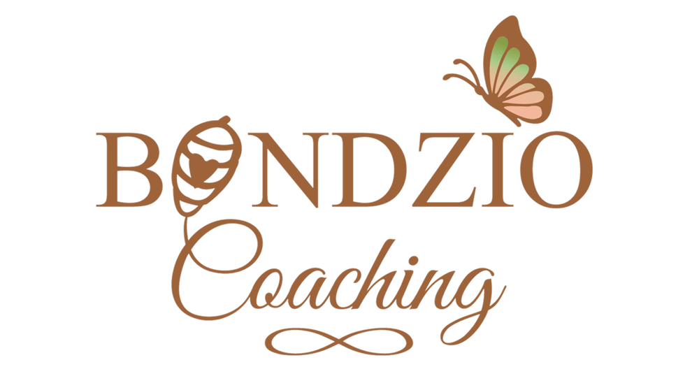 Logo von Bondzio Coaching mit einem Schmetterling und einem Kokon auf schwarzem Hintergrund.