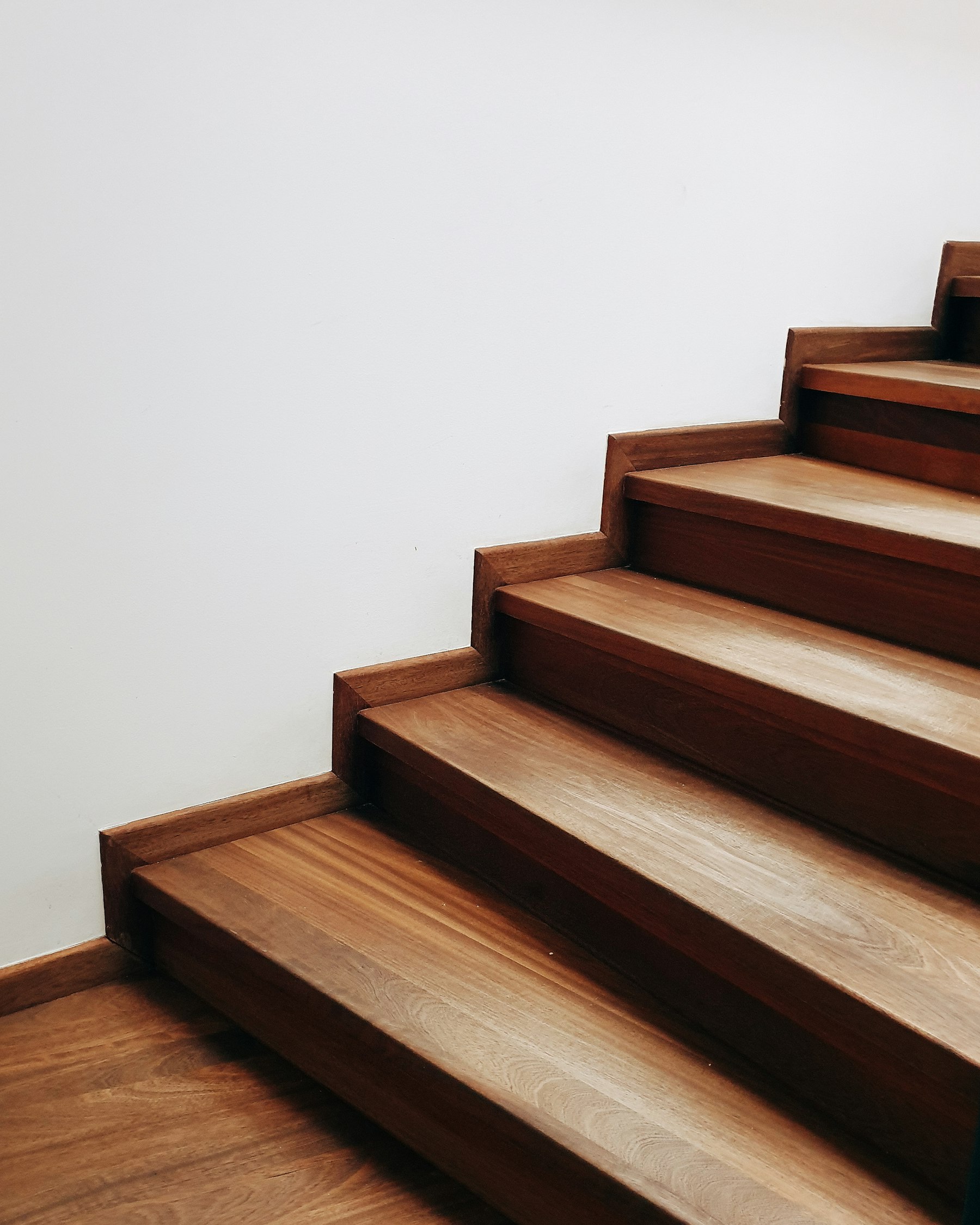 Wood stair treads and risers installed in a Santa Clara home