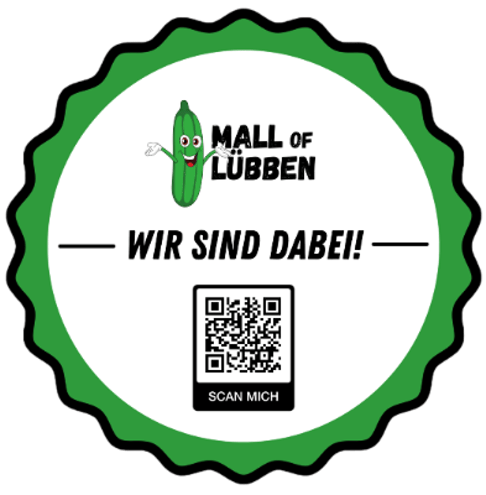 Logo "mall" mit Gurken-Maskottchen und Text "MALL OF LÜBBEN" auf grünem Hintergrund.