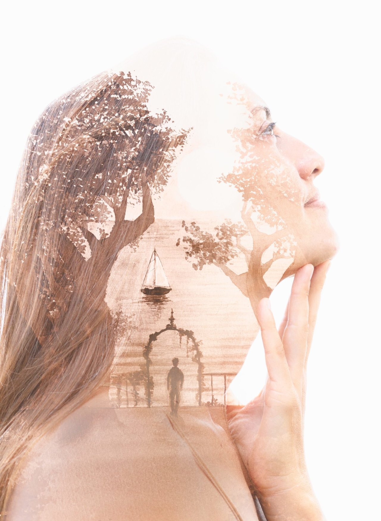 Frau mit Blick in die Ferne – symbolisiert Vision, innere Klarheit und neue Lebensziele