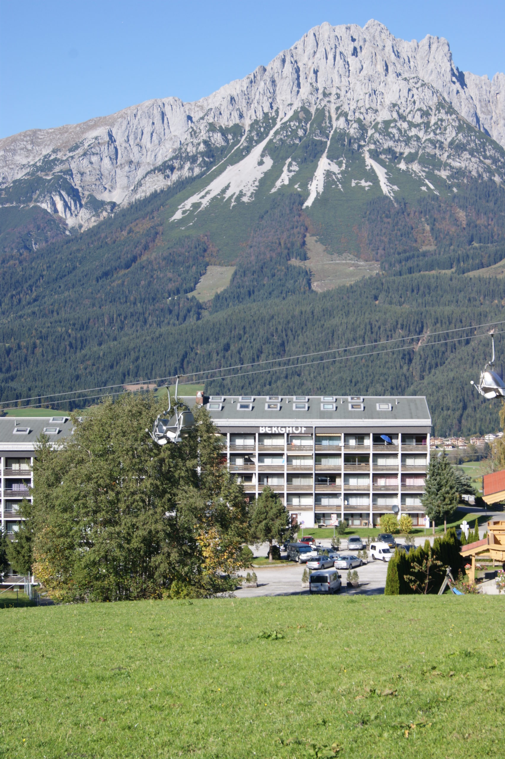 Der Berghof bei Nacht