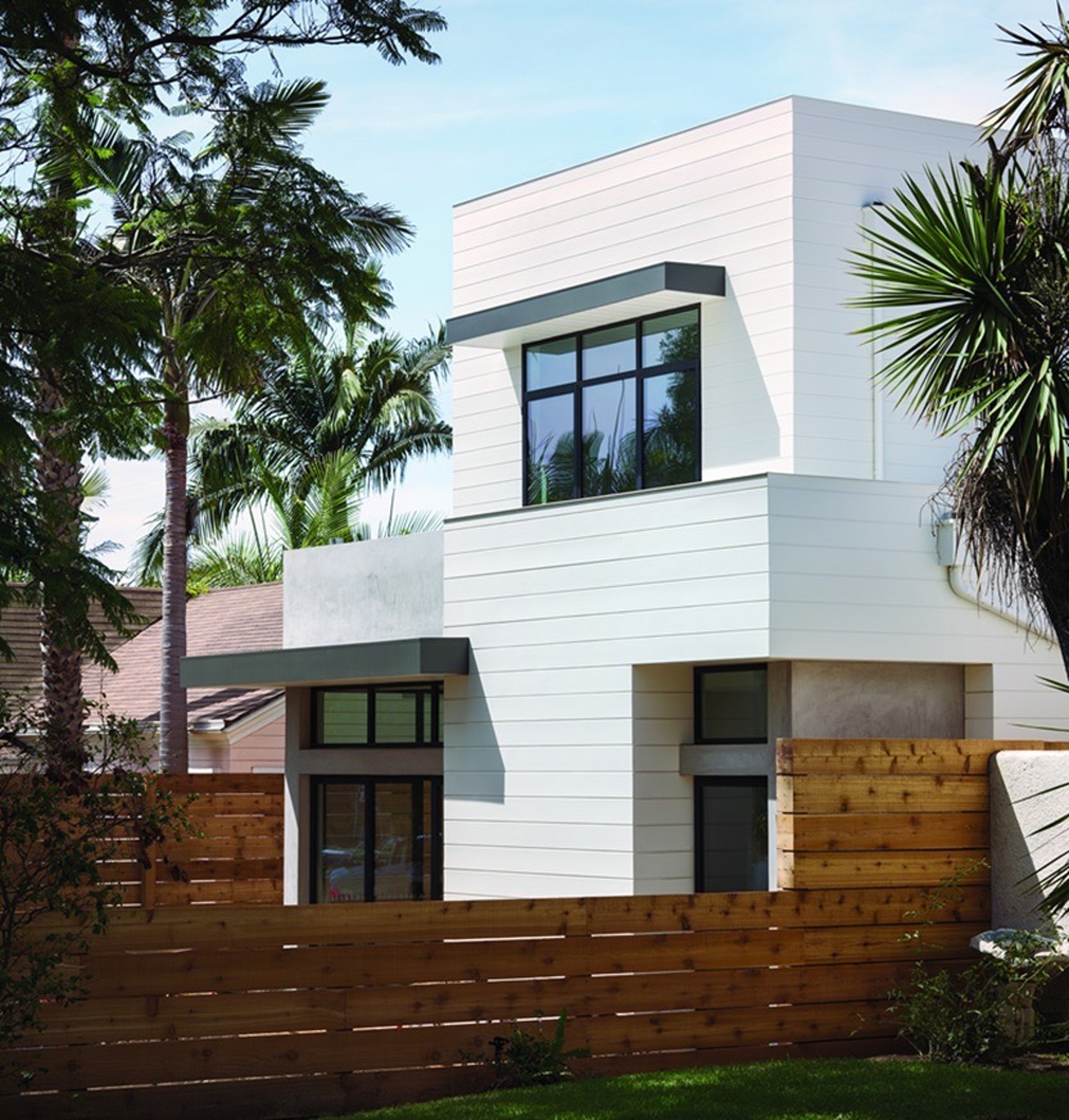 Completed James Hardie lap siding replacement on a Southern California home by Approved Contractor