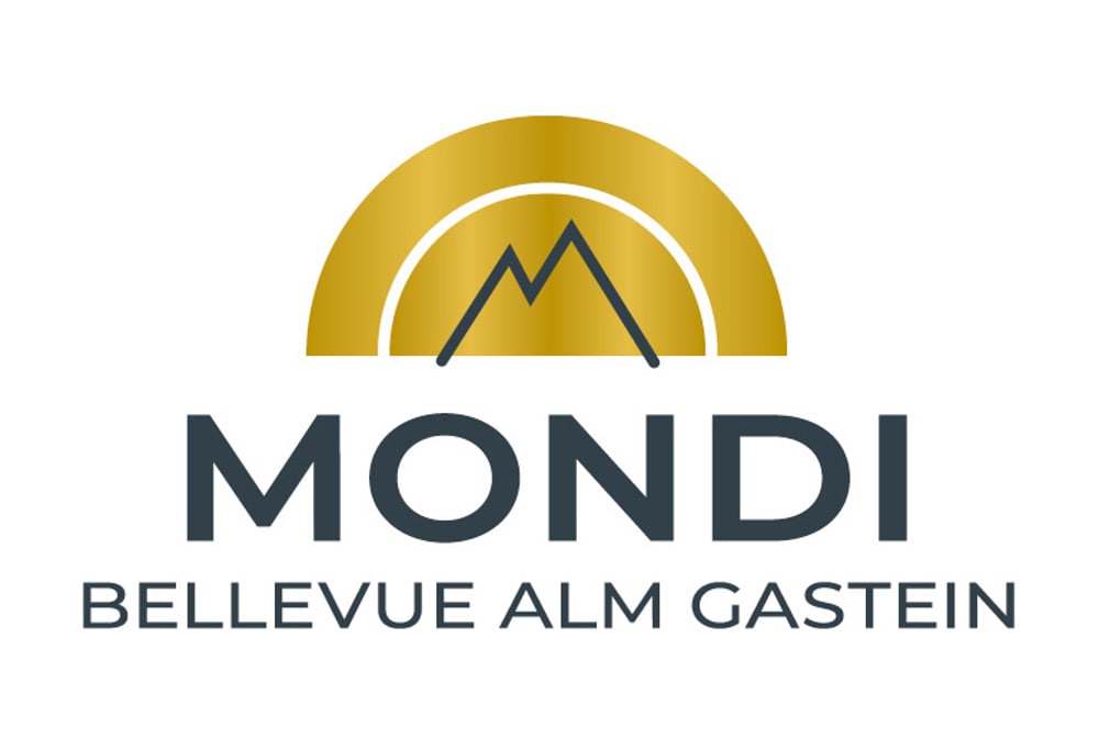 Mondi Bellevue Alm Gastein Logo: Goldener Bogen über Bergkontur, darunter der Schriftzug „MONDI BELLEVUE ALM GASTEIN“.
