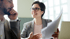 Vertragsangebot im Business-Meeting 