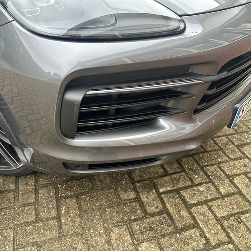 Frontschaden Porsche Cayenne