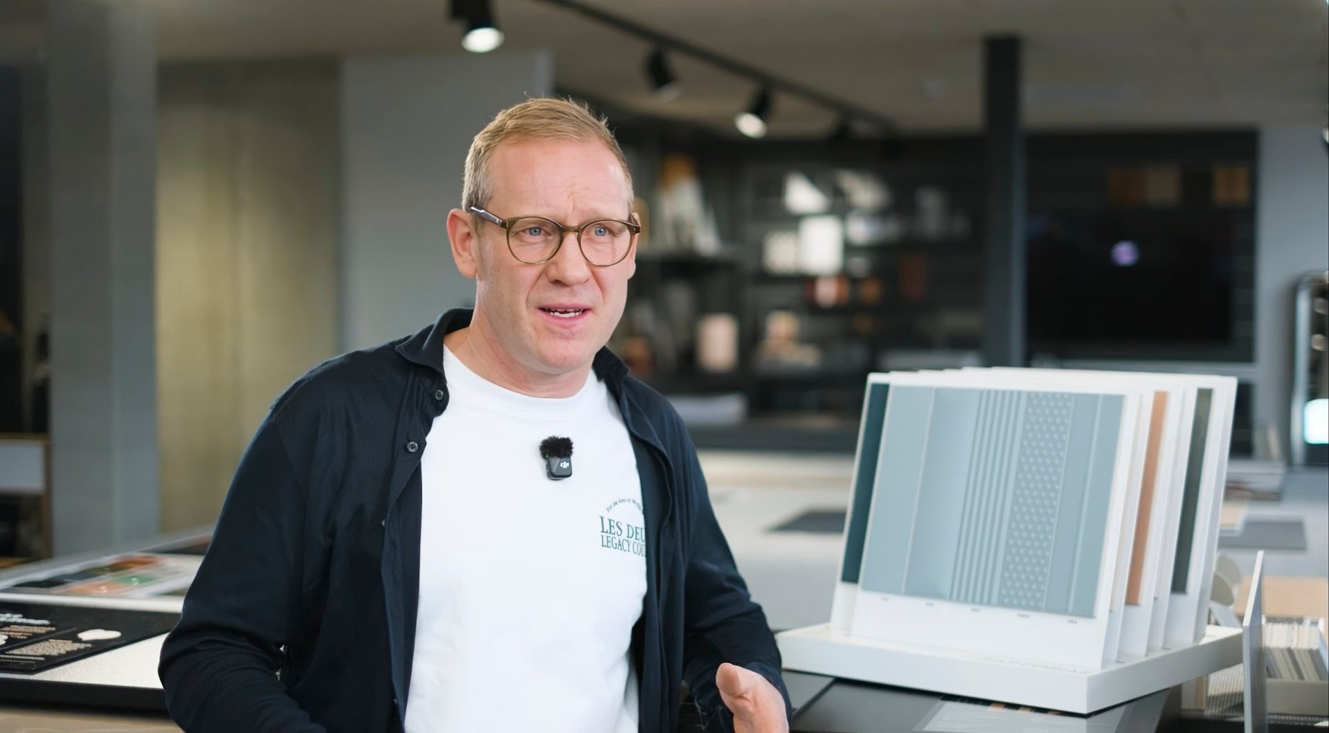 Beratung im Fliesen-Showroom von Form & Stil in Haaren