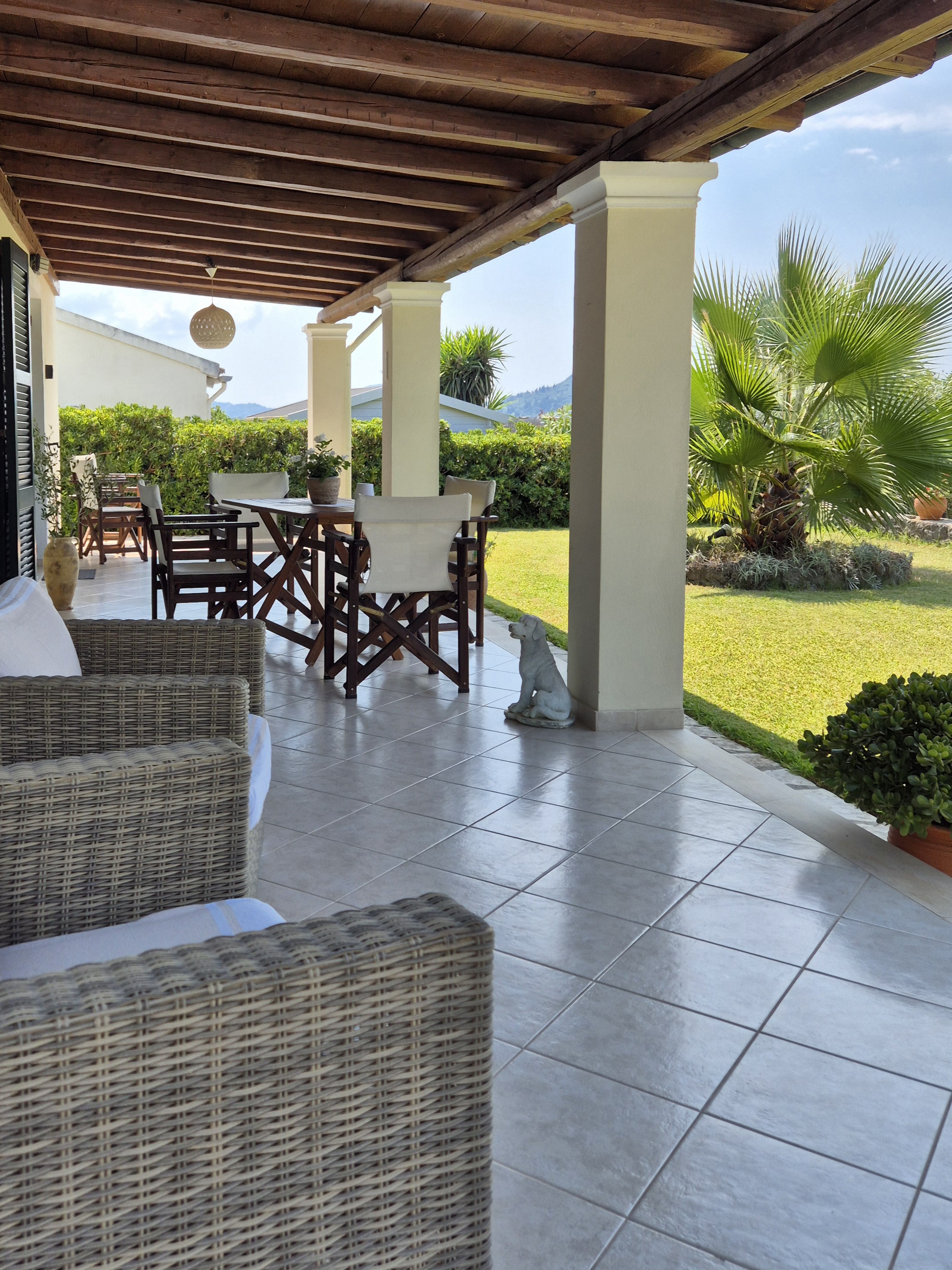 Überdachte Terrasse