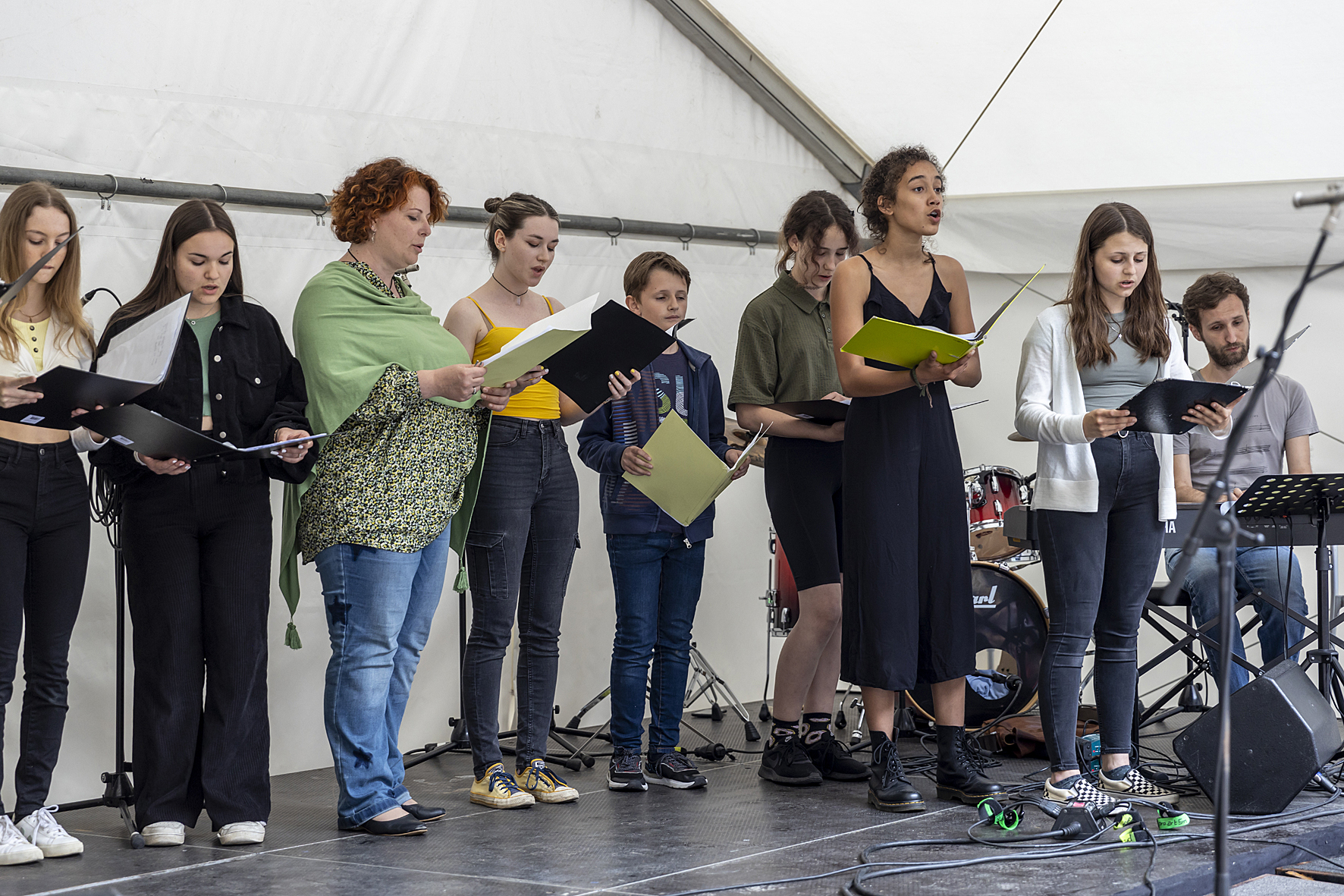 Future of Voices performing at the Long Night of Choirs in the Landhaushof, Voices of Spirit 2022, Graz