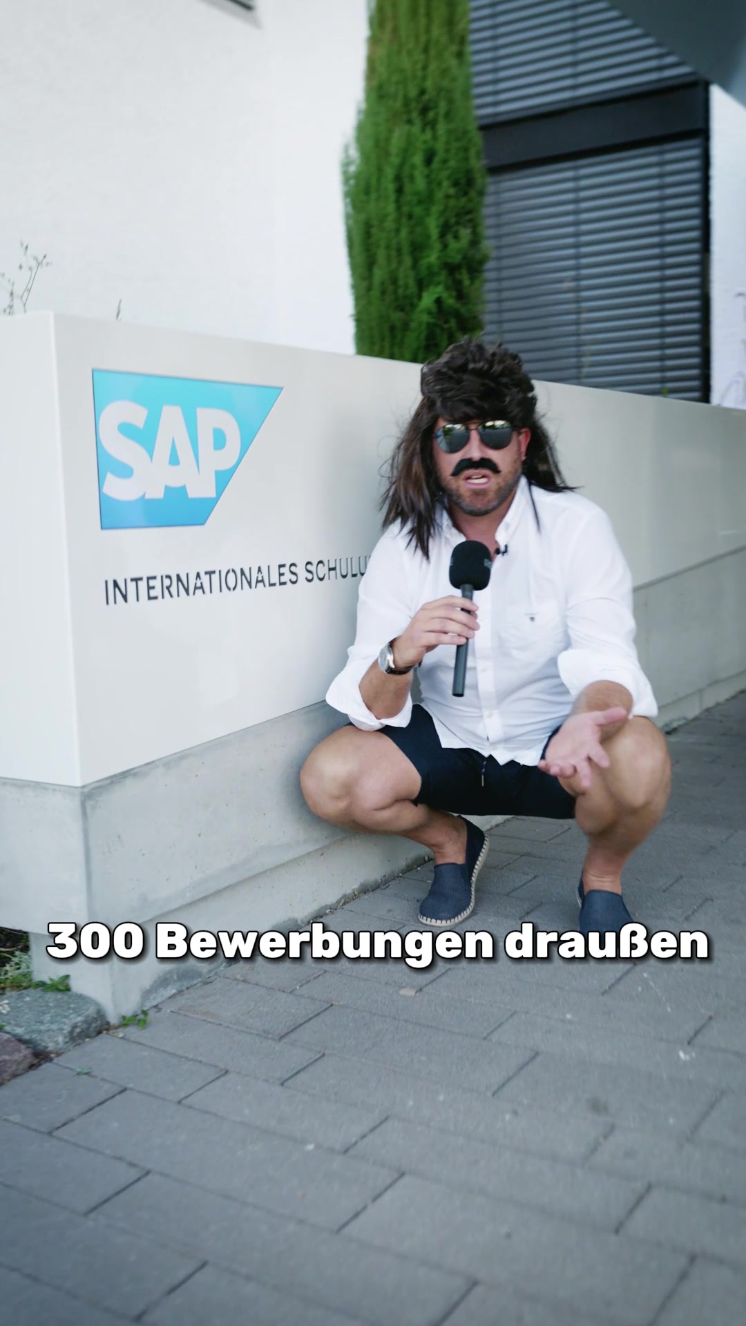 Standbild aus dem inszenierten Bewerbungstraining bei SAP