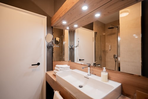Modernes Doppelzimmer im Hotel Adler Ehingen
