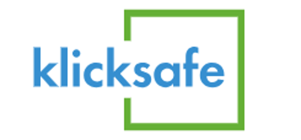 Logo der Initiative klicksafe in blauer Schrift, teilweise umschlossen von einem grünen, quadratischen Rahmen.