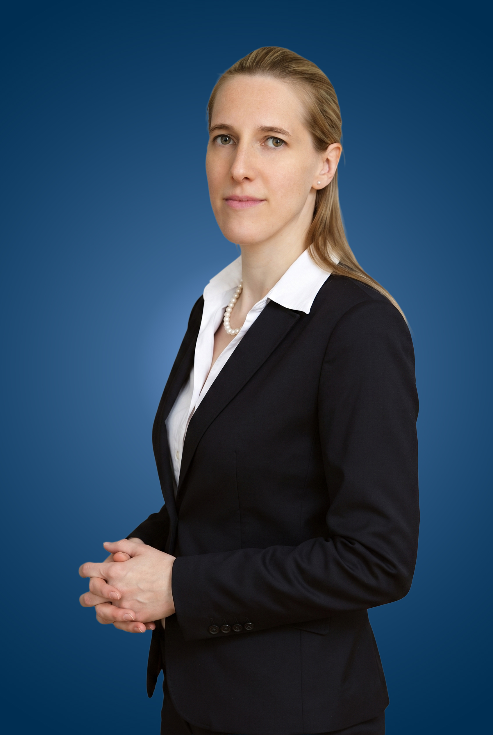 Dr. Nina Stickler