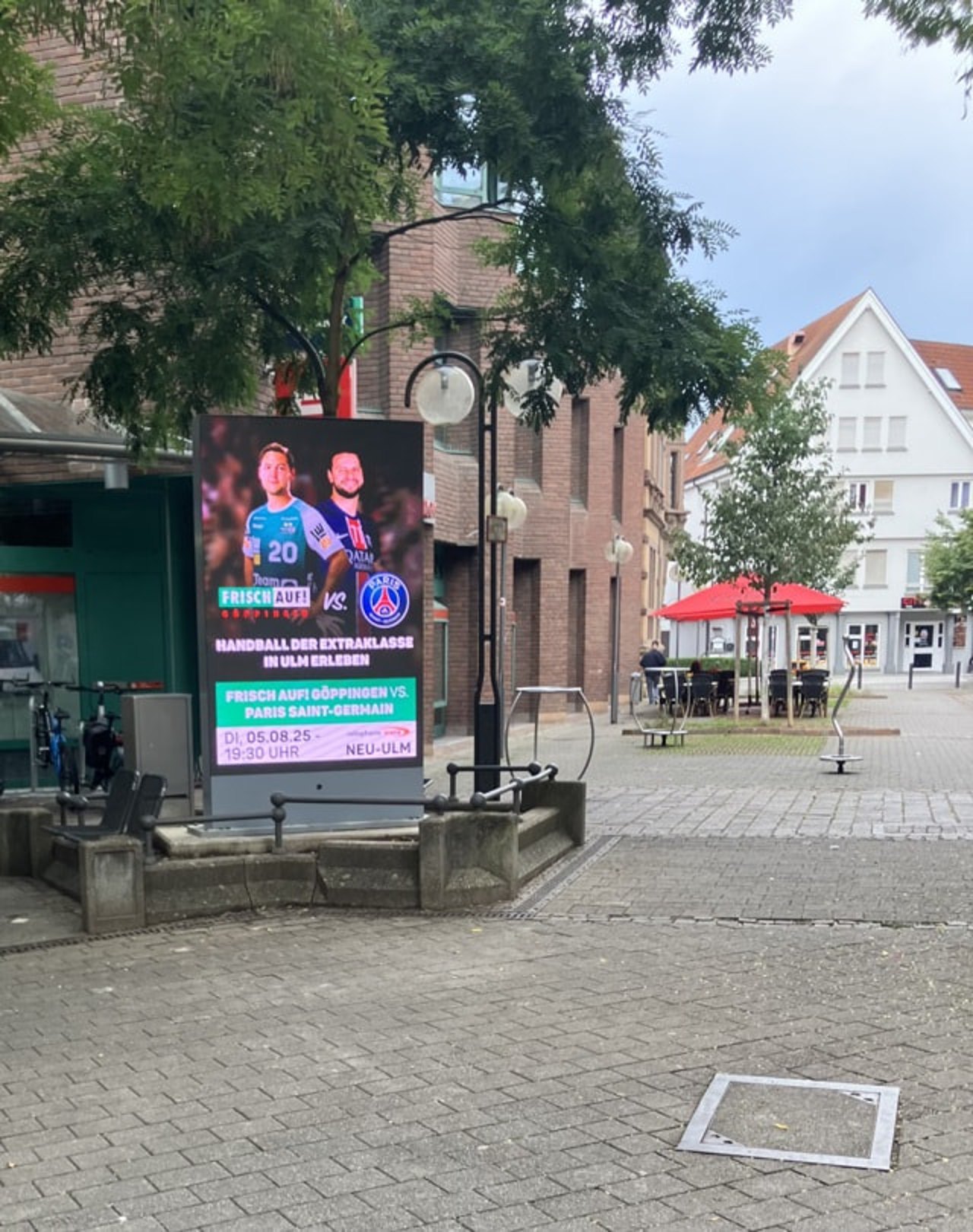 LED-Anlage in Innenstadt-Stele