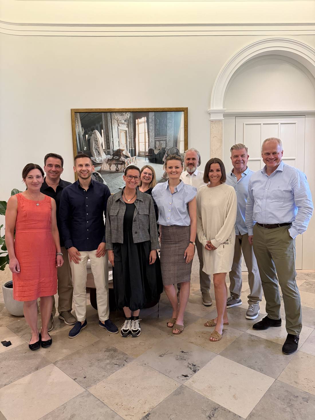 Die Teilnehmer des ersten Vor-Ort Workshops im Rosewood München am 11. Juli 2026
