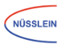 NÜSSLEIN Logo mit rotem und blauem Bogen.