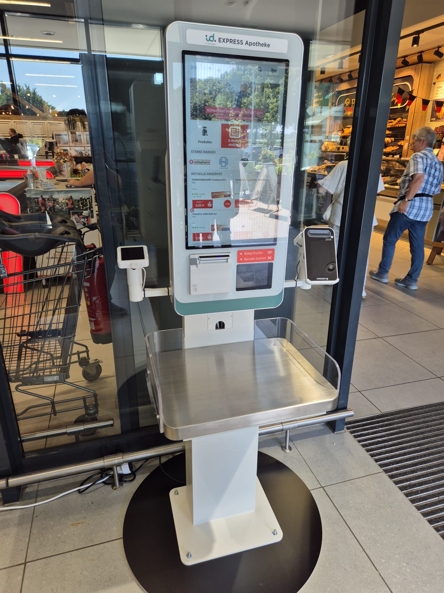 Dorf-Apotheke Müller: das Terminal direkt in der Offizin
