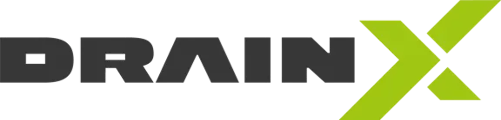 DRAIN X Logo mit grauem Text "DRAIN" und einem großen, leuchtend grünen "X" am Ende.