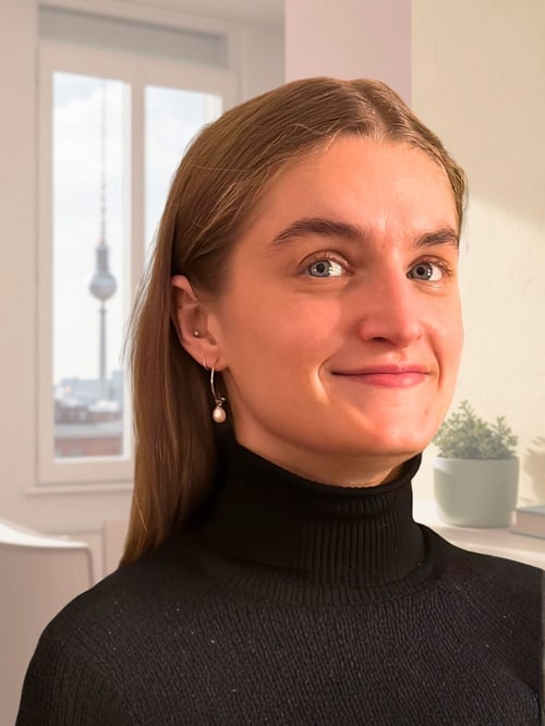 Lena (she/her)