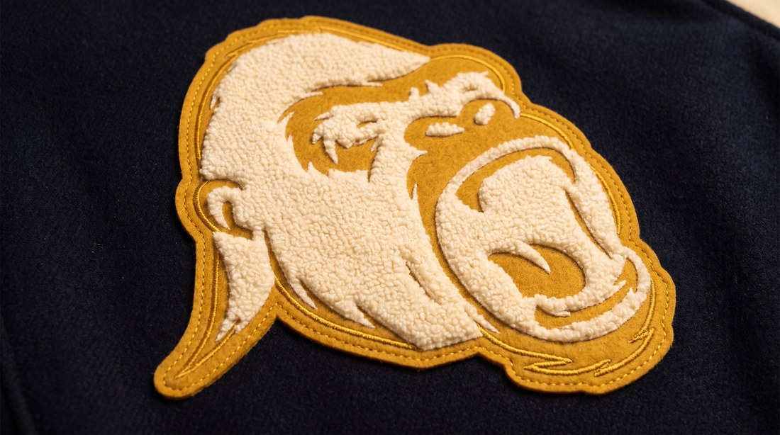 Brandformers Gorilla als Chenille-Patch mit Goldrand
