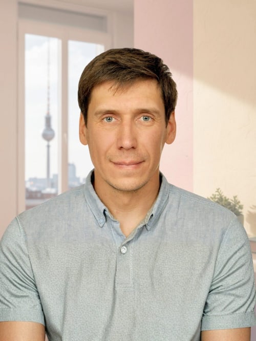Maksim (he/him)