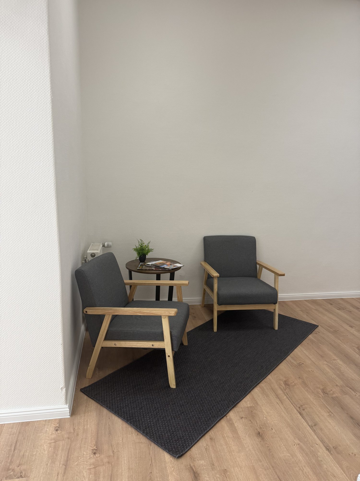 Wartebereich der Physiotherapie Heilmann in Berlin Prenzlauer Berg