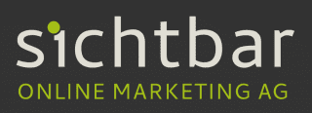 sichtbar ONLINE MARKETING AG Logo auf dunklem Hintergrund mit grünem Punkt über dem "i".