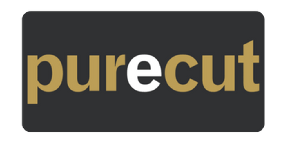 purecut Logo mit "pure" in Gold und "cut" in Weiß auf schwarzem Hintergrund.