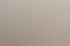 Ein verzweifelter Student neben einem Schachbrett mit IHK-Prüfungsbegriffen und Tipps zur Lösungsstrategie durch Verbindungswörter.