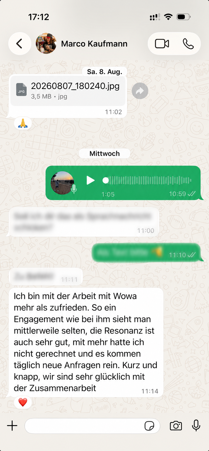 WhatsApp-Nachricht von einem Studioinhaber
