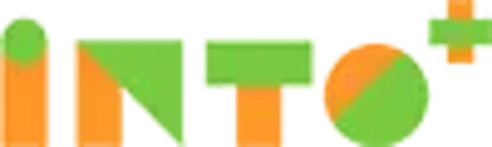 Das Wort "INTO" ist in grünen und orangen Buchstaben dargestellt, wobei jeder Buchstabe teilweise grün und teilweise orange ist.