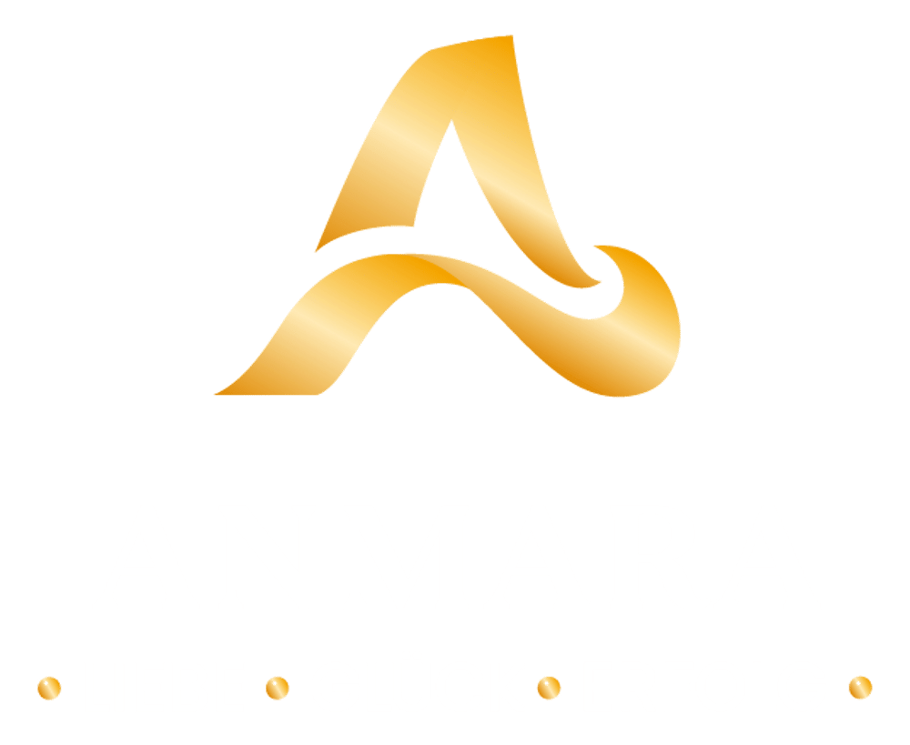 Anmara Logo mit goldenem "A" und Text "ANMARA LIEBE • GLÜCK • ERFOLG" auf grünem Hintergrund.