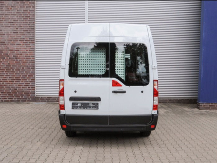 Nissan NV400 mit Eurorampe – Bild 5