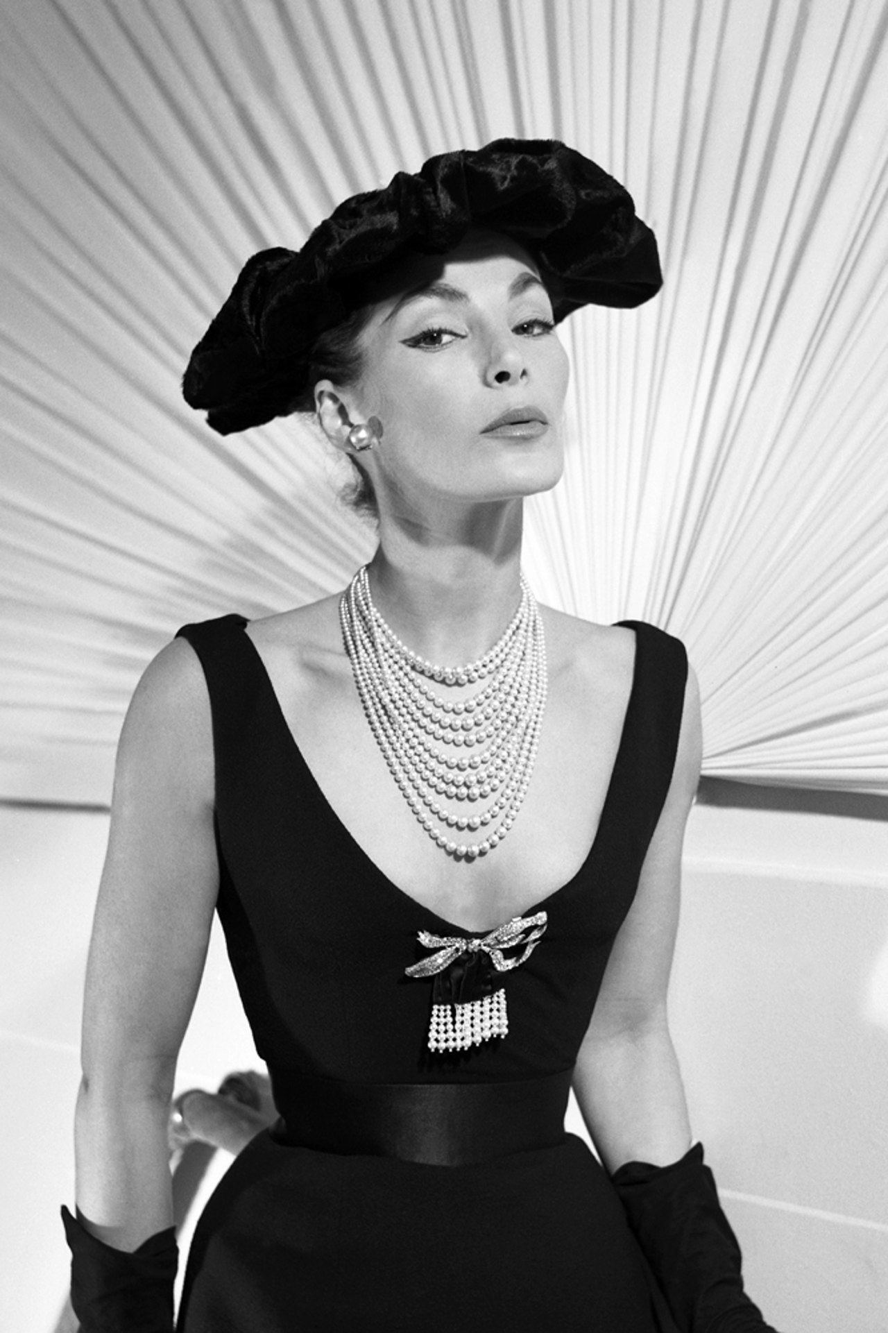 Christan Dior Pearl Necklace