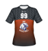 Weißes T-Shirt mit Aufschrift „YOUR SPONSOR“, schwarzem Ärmel mit weißem Muster und rosa-türkisem Ärmel.
