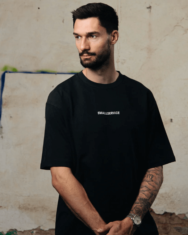 Smallservice T-Shirt aus dem Lookbook