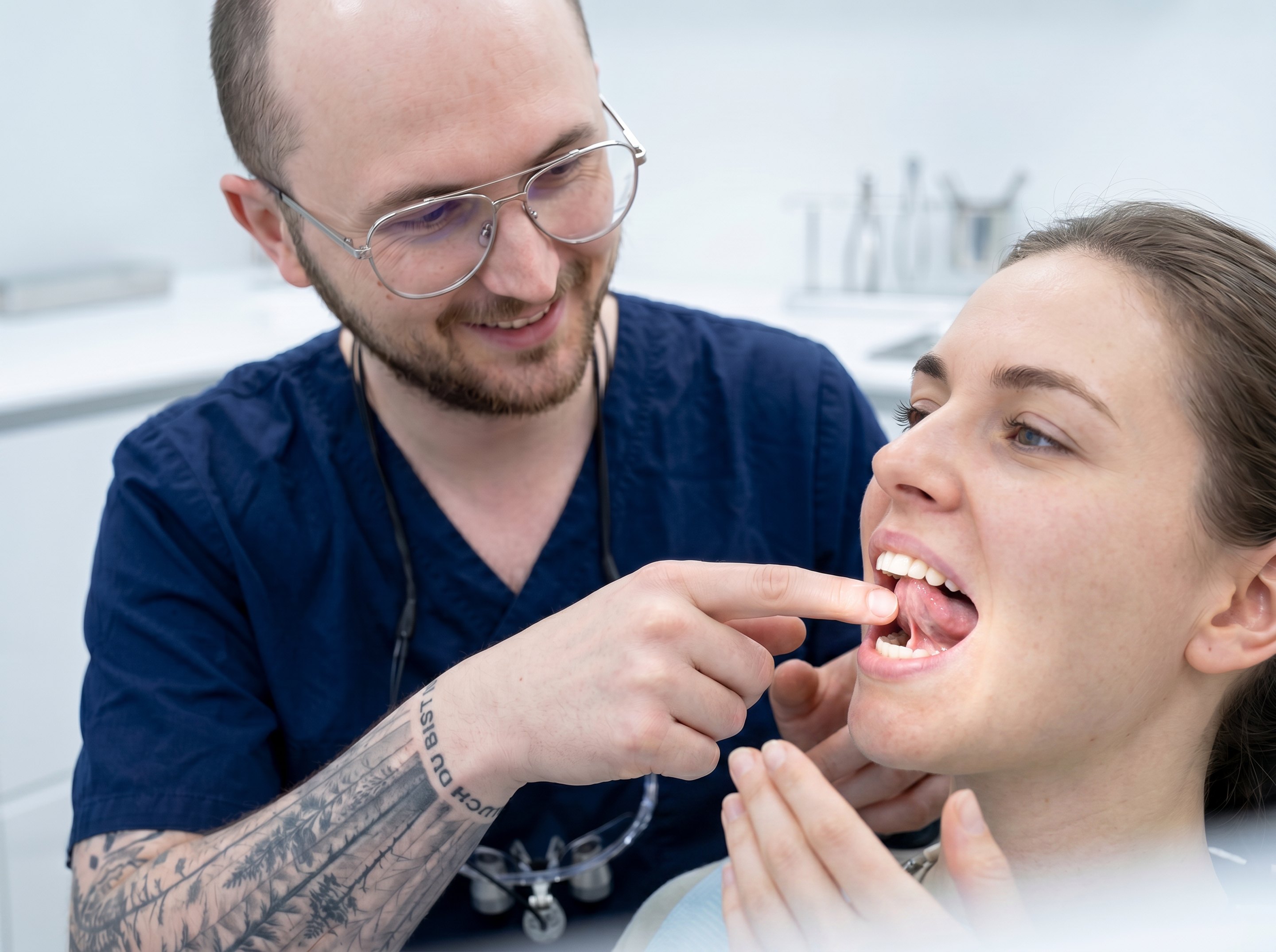 Häufige Ursachen für einen scheinbar hohen Zahn