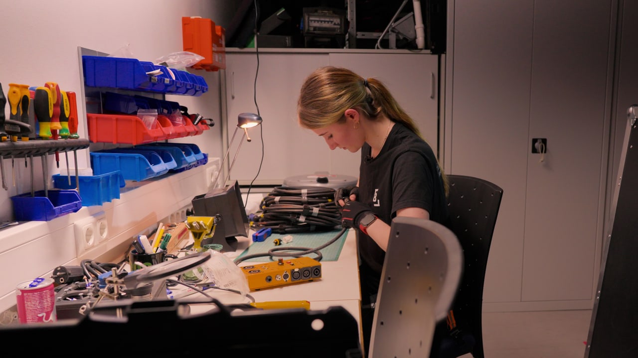 Recruitingfilm – Mitarbeiter authentisch bei der Arbeit